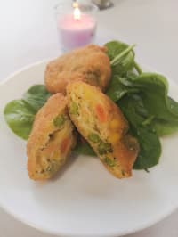 Rántott zöldséges sajt korong